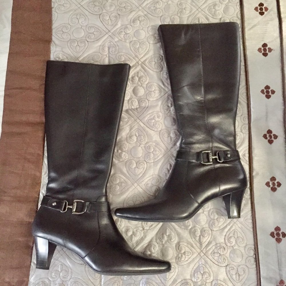 Women's Leather Boots